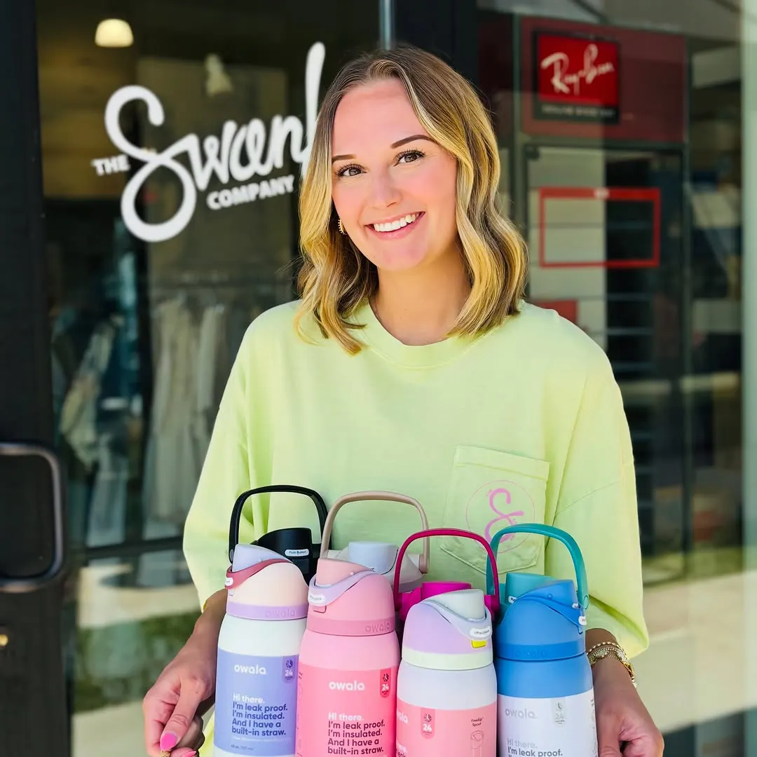 Owalas are officially at Swank✨ Come grab your new favorite water bottle! #shopswankco #owala #shopsmall