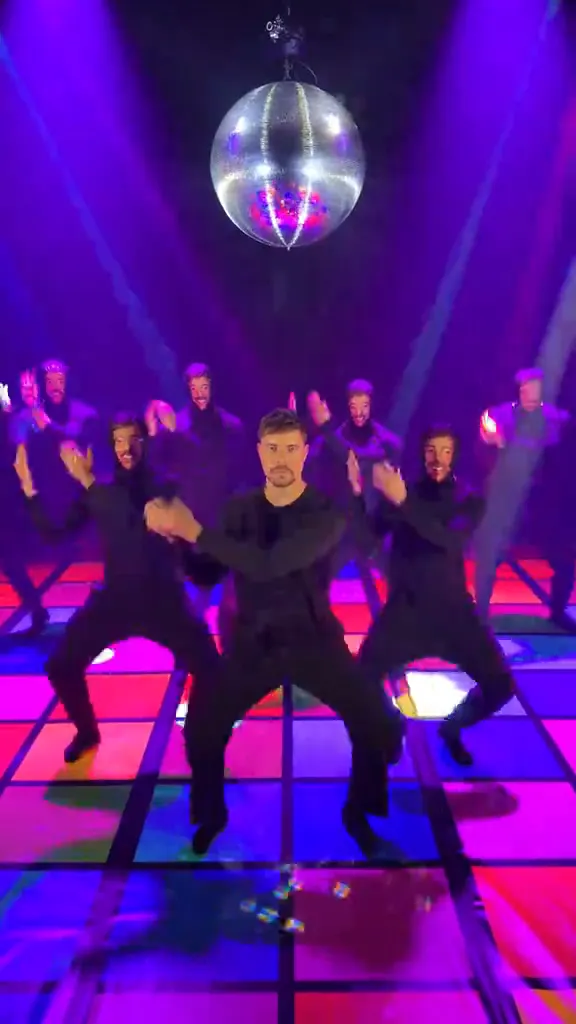 Btw this dance took me hours to learn