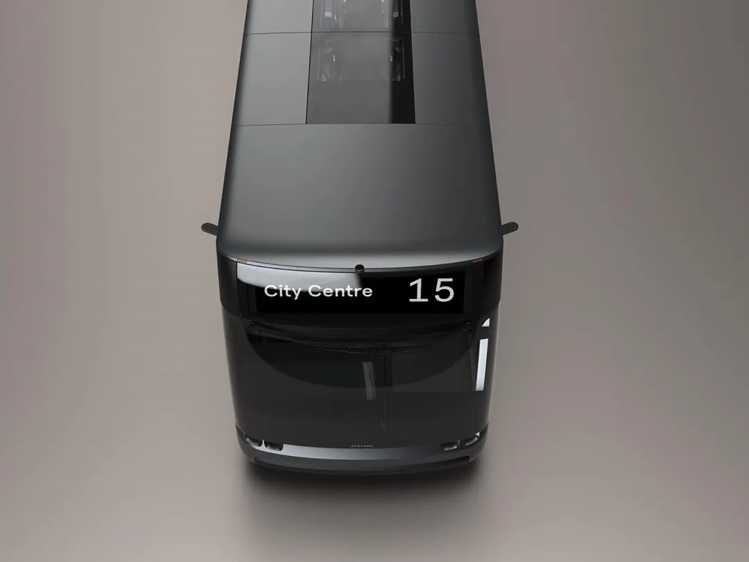 I never thought I'd be posting a bus design 🚍🖤 https://t.co/mw3SuLxIGO https://t.co/WYfd9jP1eS
